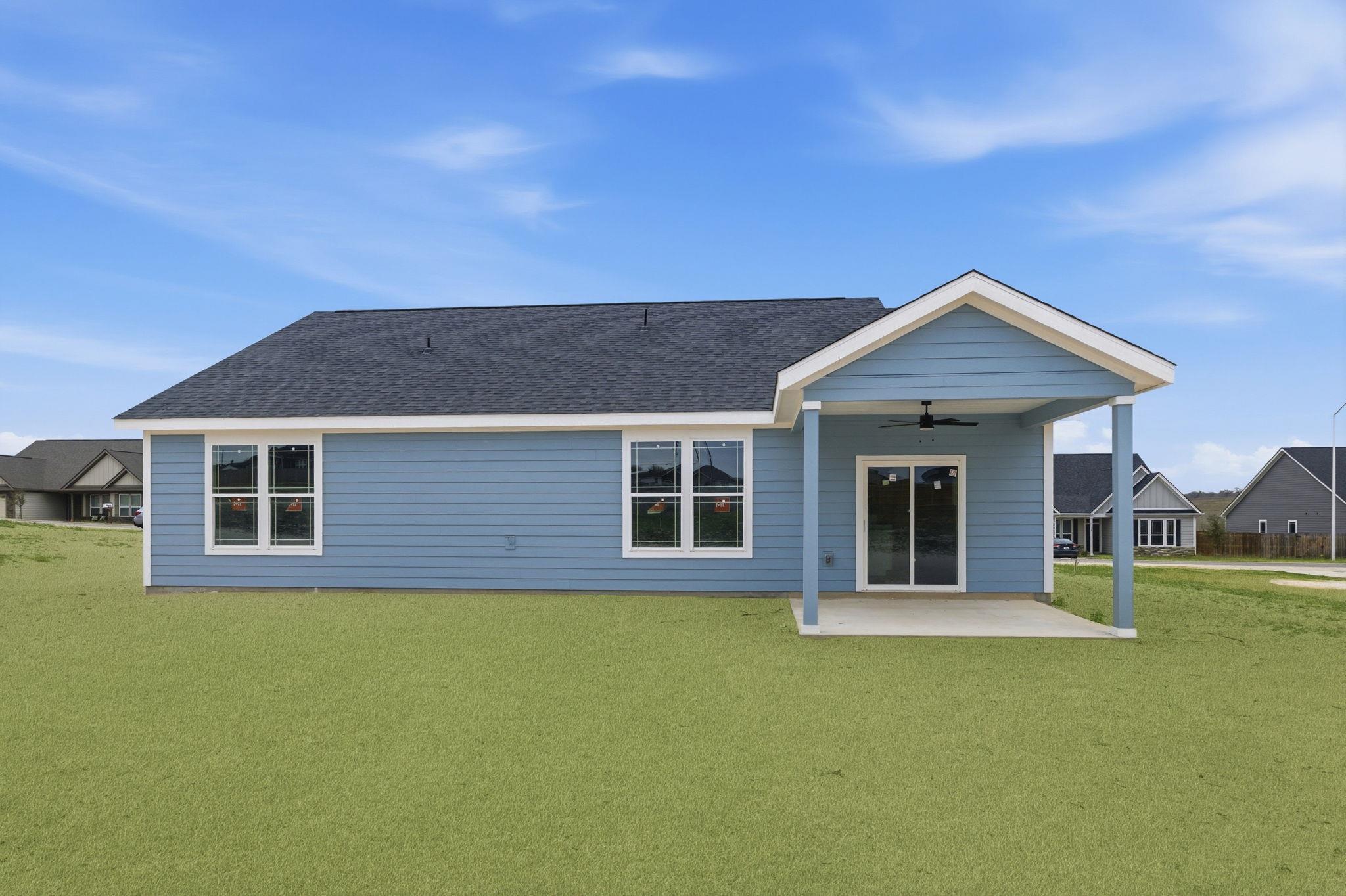 203 Turnberry Dr, La Vernia, TX 78121