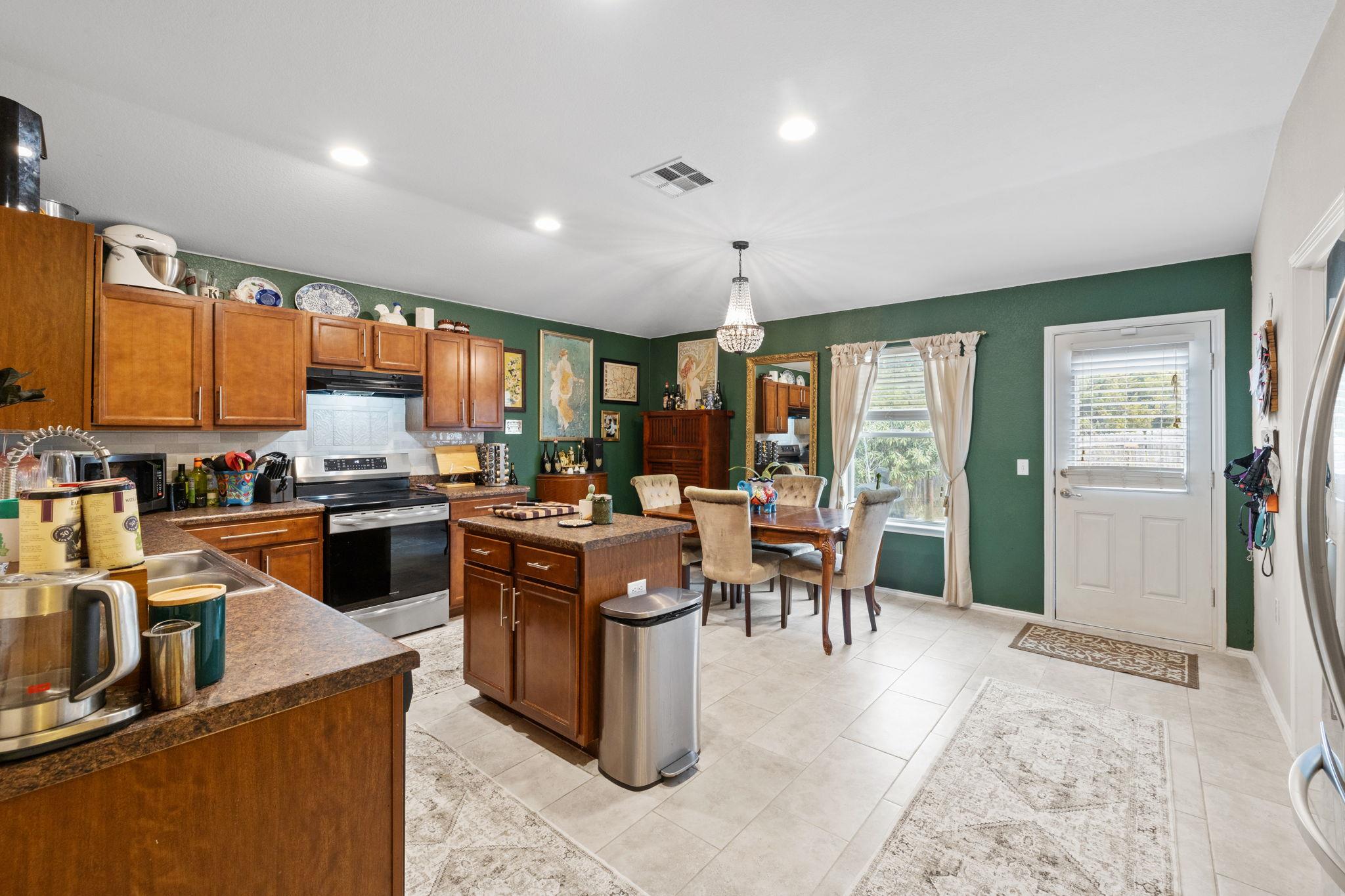 8912 China Rose Dr, Austin, TX 78724