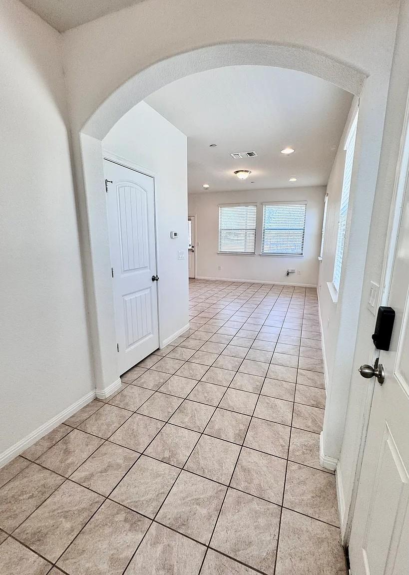 1001 ZODIAC Ln # 50, Round Rock, TX 78665