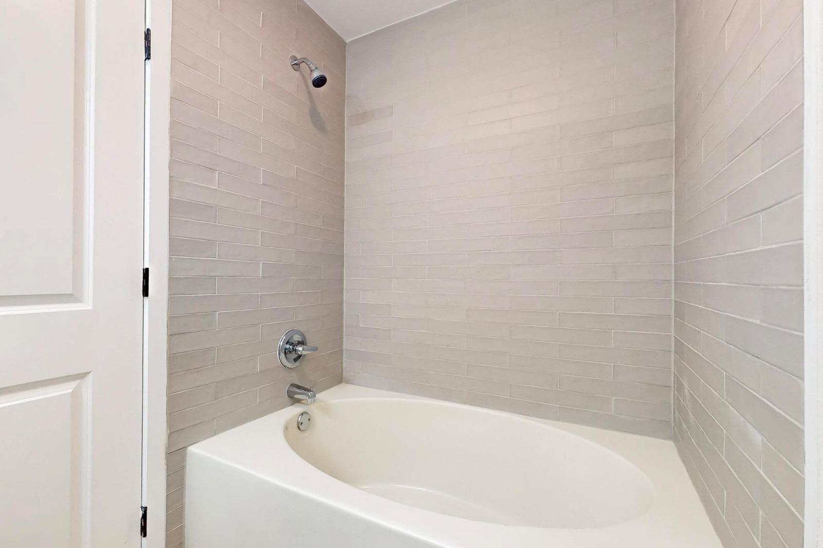 138 Onini Ct, Bastrop, TX 78602