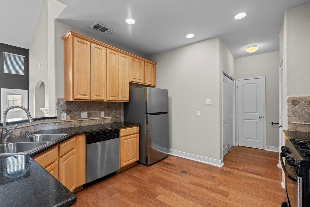 2210 Onion Creek Pkwy # 503, Austin, TX 78747