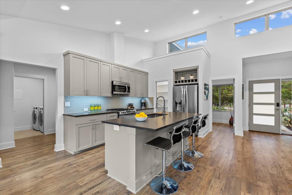 20904 Northland Dr, Lago Vista, TX 78645