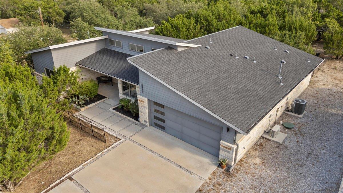 20904 Northland Dr, Lago Vista, TX 78645