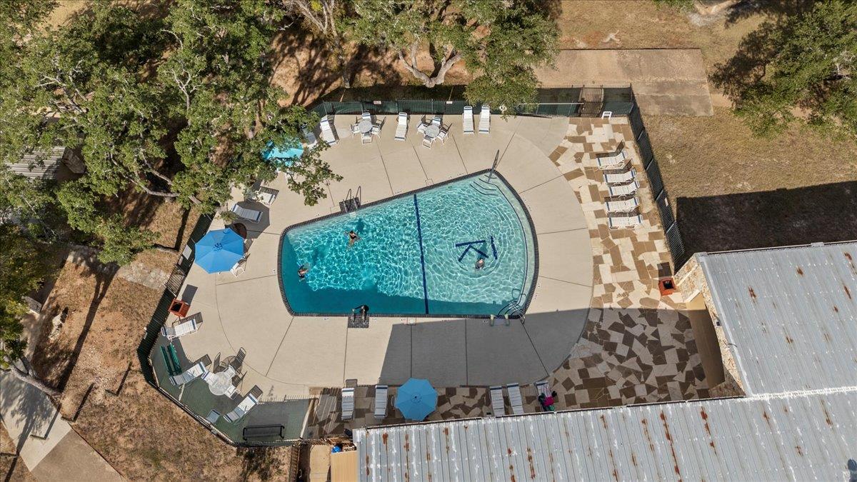 20904 Northland Dr, Lago Vista, TX 78645