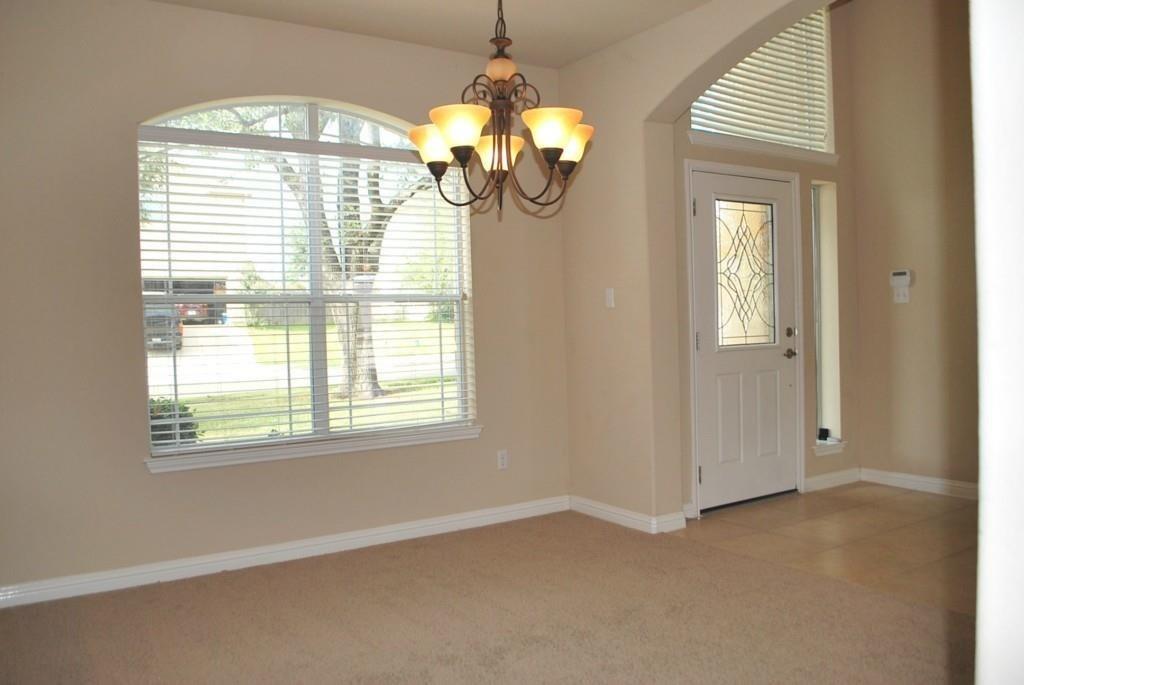 1002 Sedalia St, Cedar Park, TX 78613