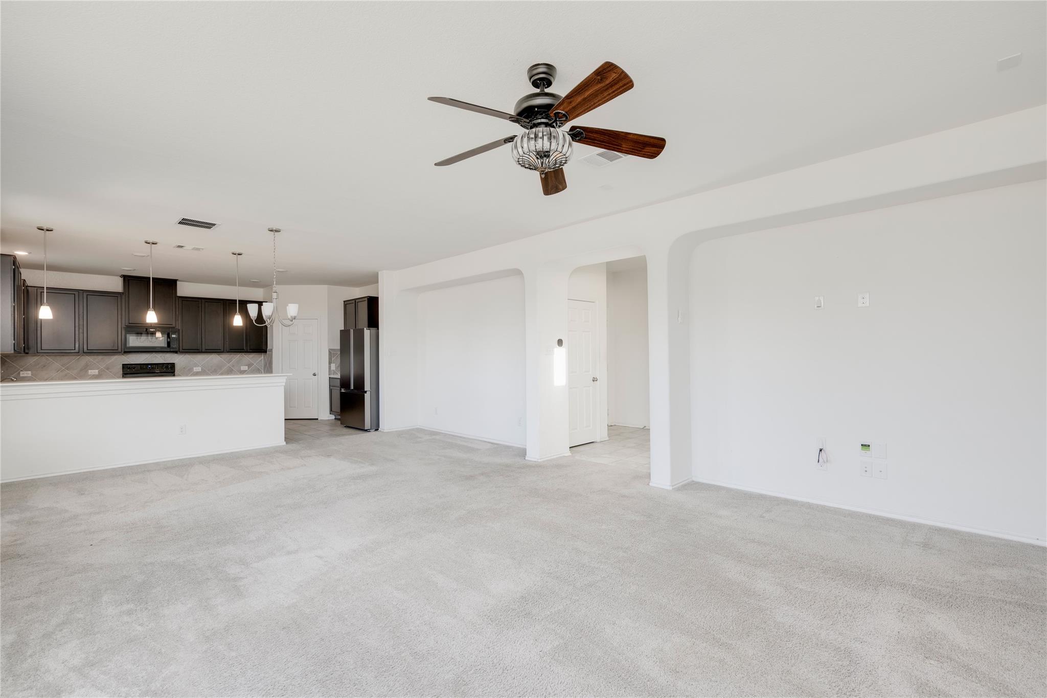 18704 Rushmore St, Manor, TX 78653