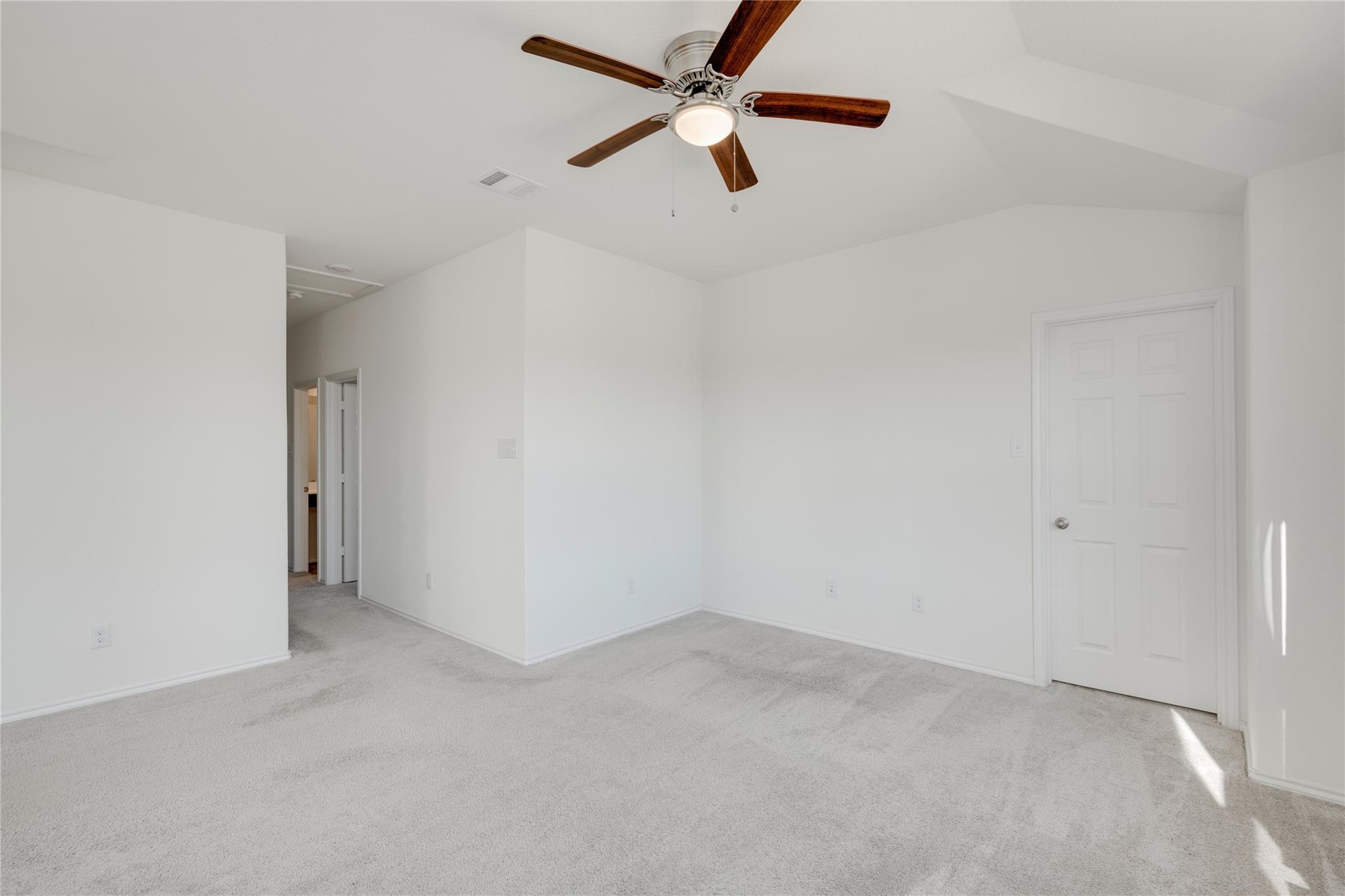 18704 Rushmore St, Manor, TX 78653