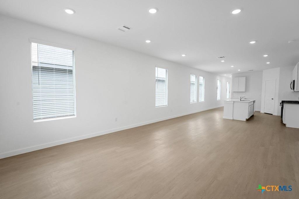 247 Flathead St NE, New Braunfels, TX 78130