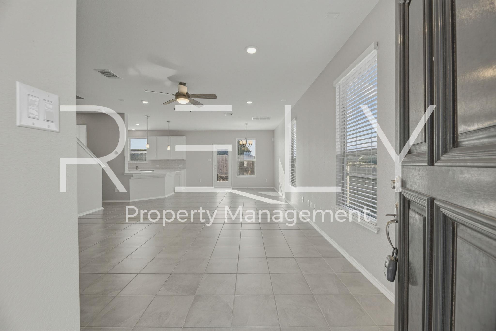 140 Katie Elder Dr, Jarrell, TX 76537