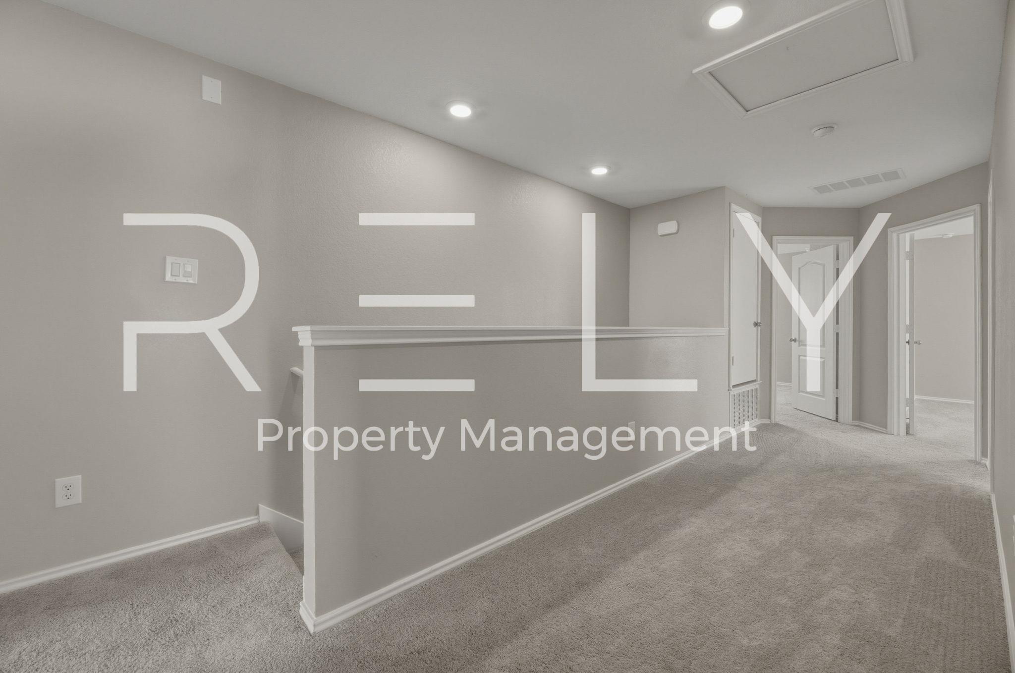 140 Katie Elder Dr, Jarrell, TX 76537