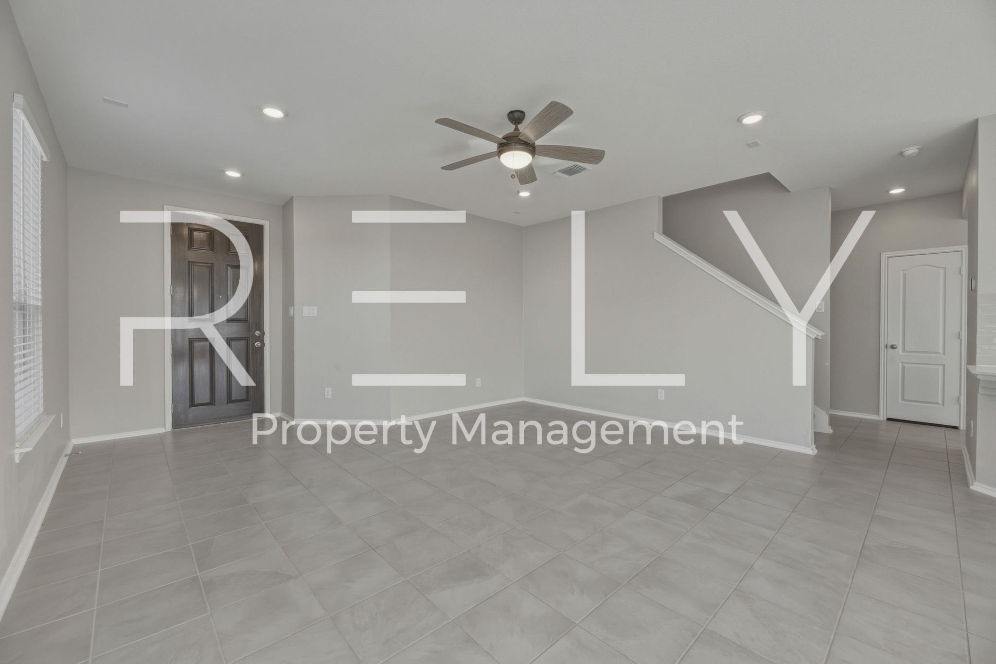 140 Katie Elder Dr, Jarrell, TX 76537