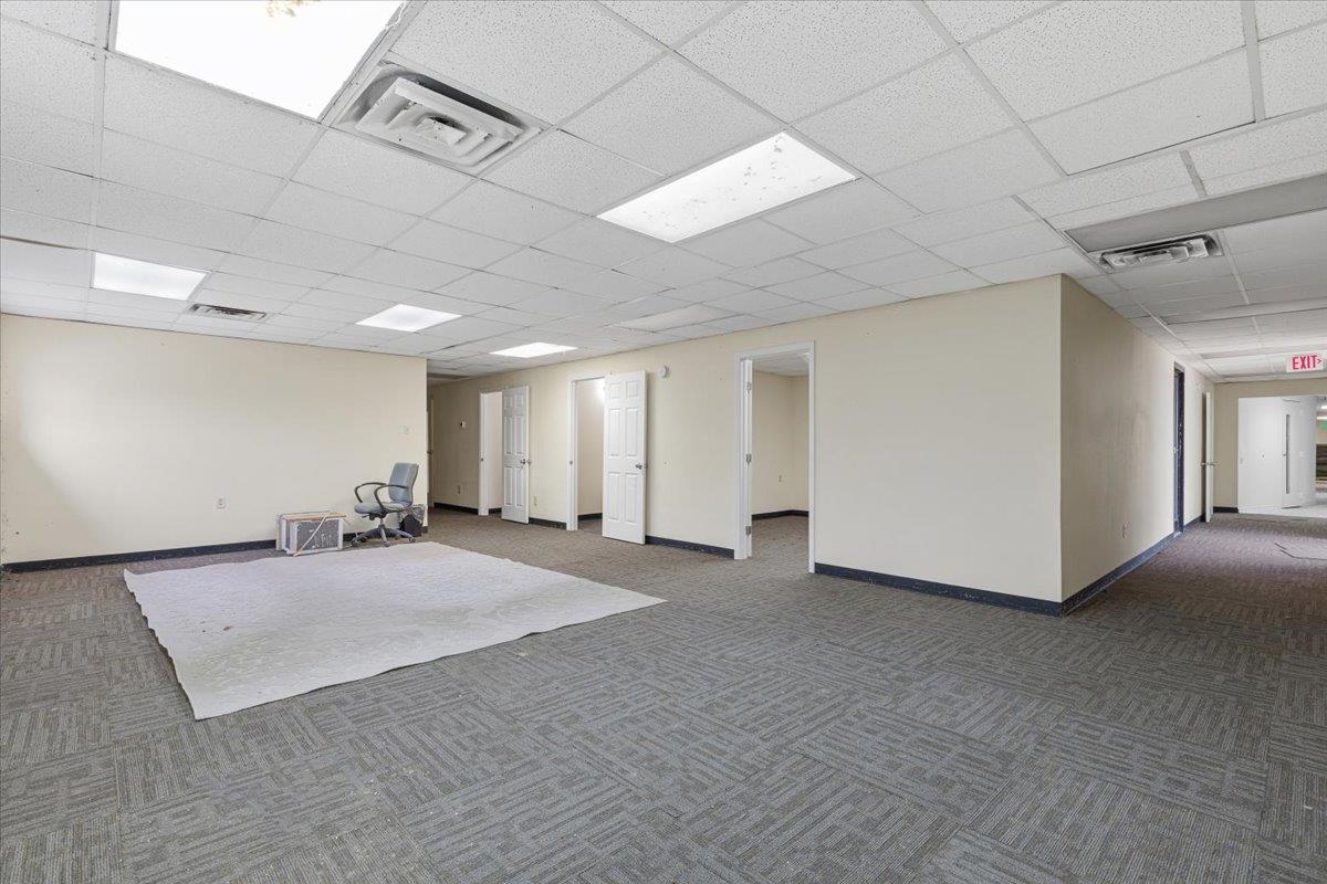 2418 Fm 1704, Elgin, TX 78621