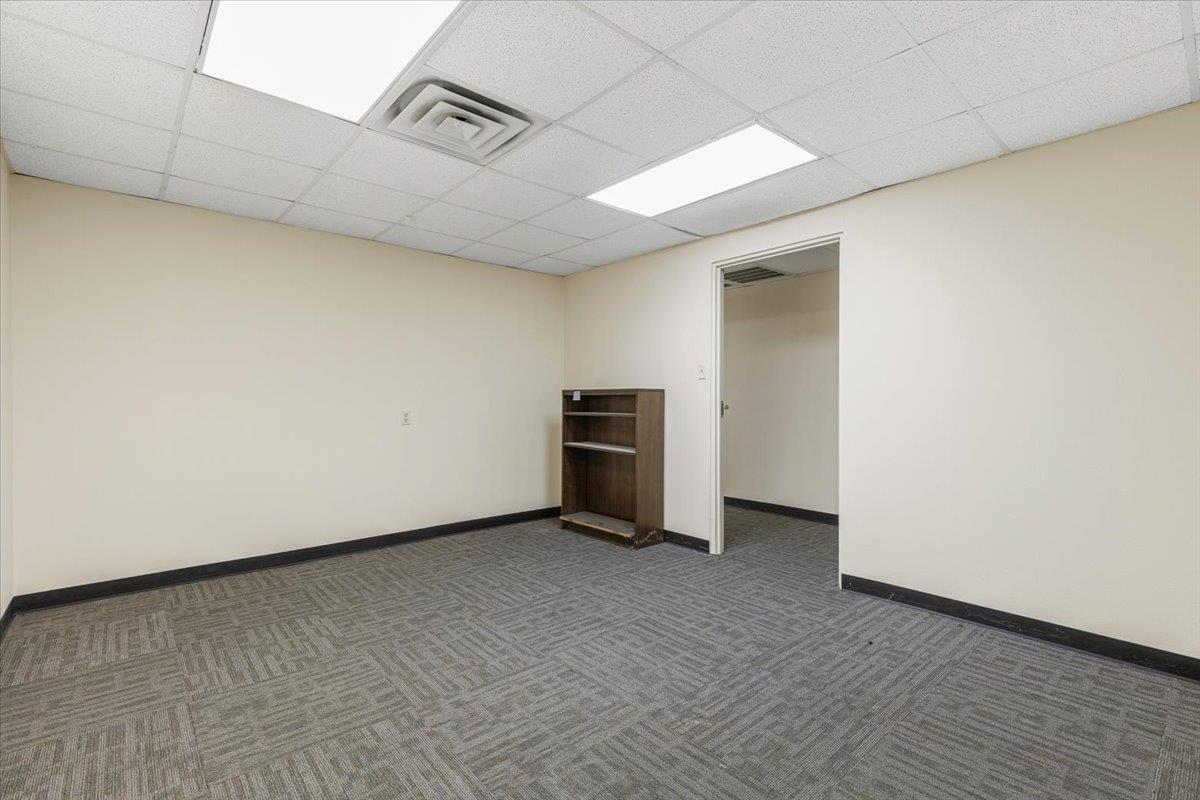 2418 Fm 1704, Elgin, TX 78621