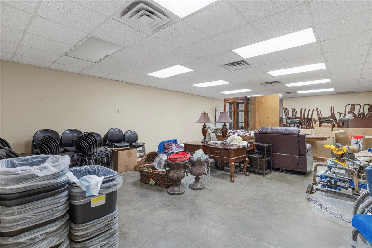 2418 Fm 1704, Elgin, TX 78621