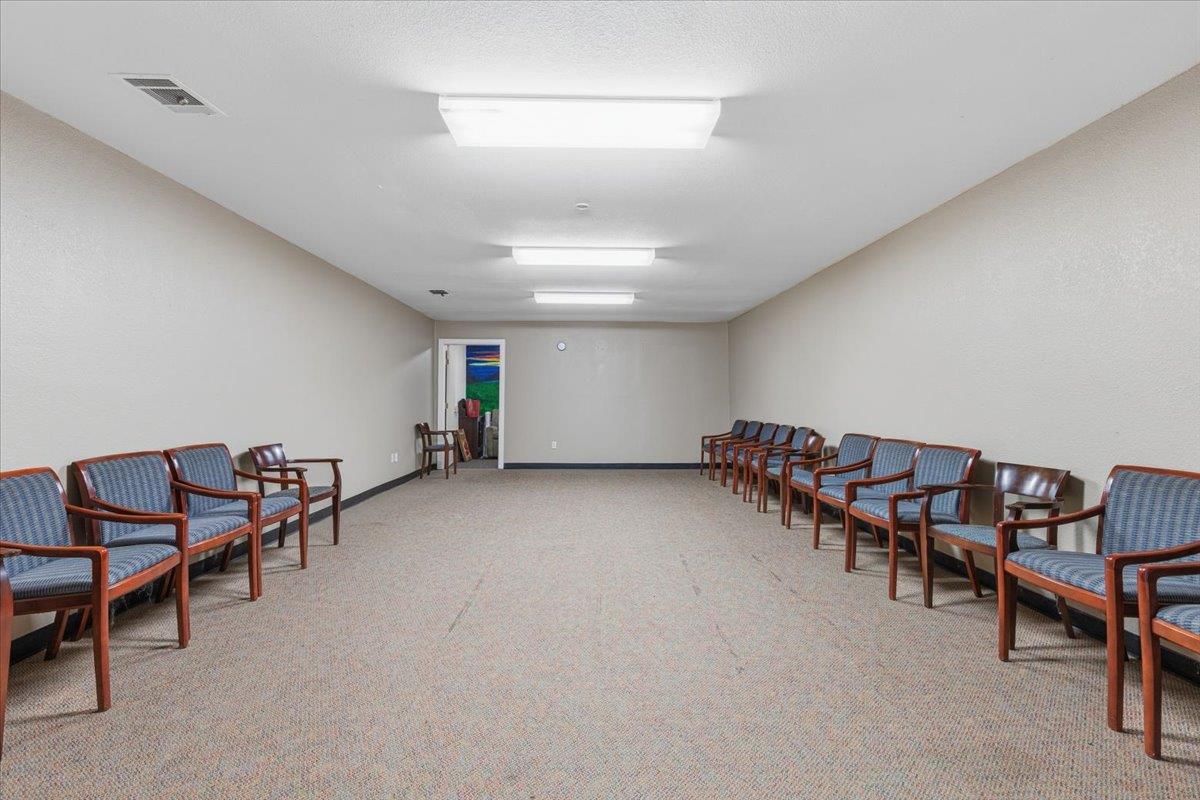 2418 Fm 1704, Elgin, TX 78621