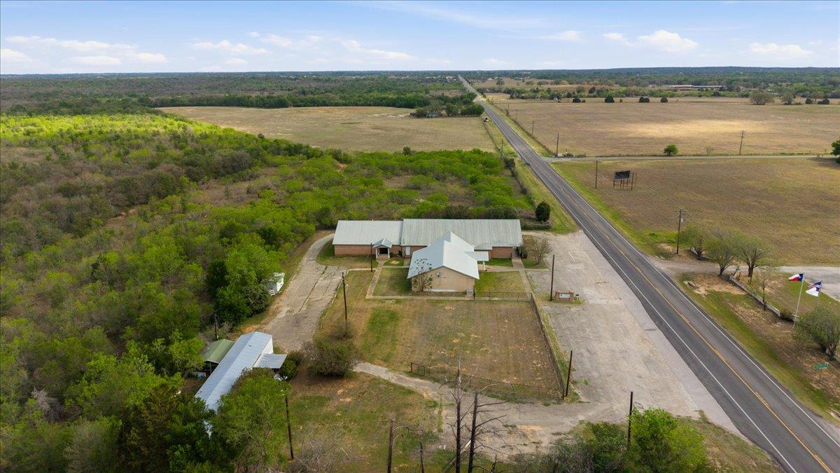 2418 Fm 1704, Elgin, TX 78621