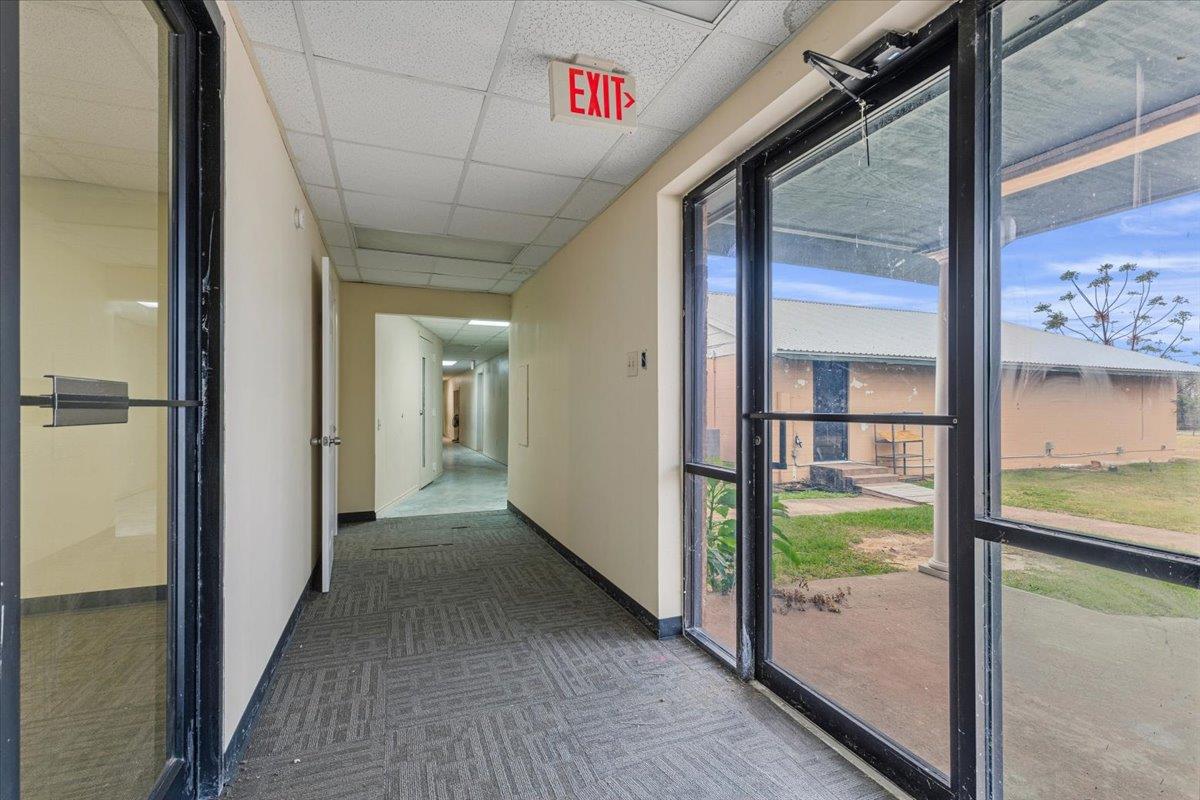 2418 Fm 1704, Elgin, TX 78621