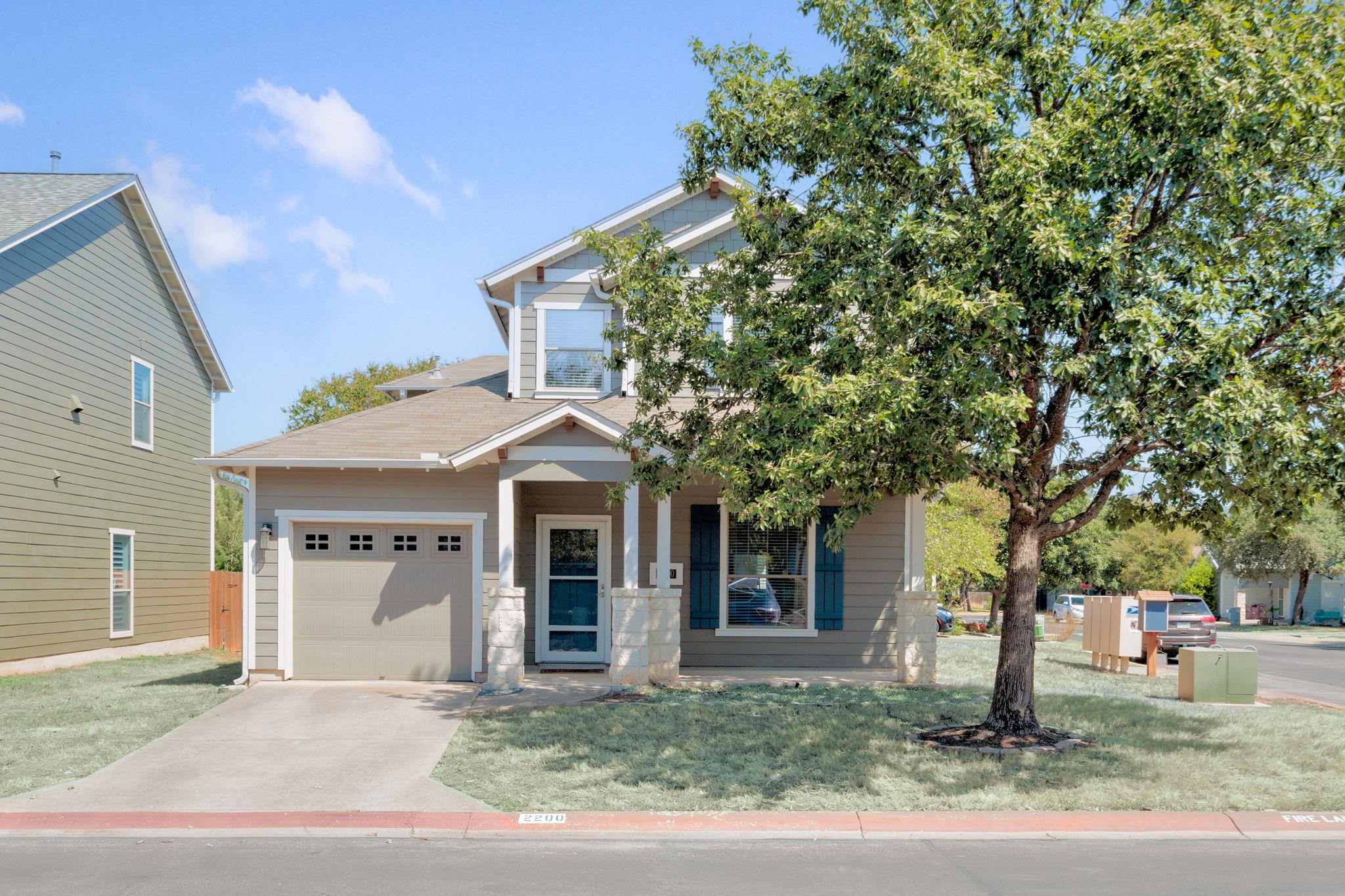 2200 Amur Dr, Austin, TX 78745