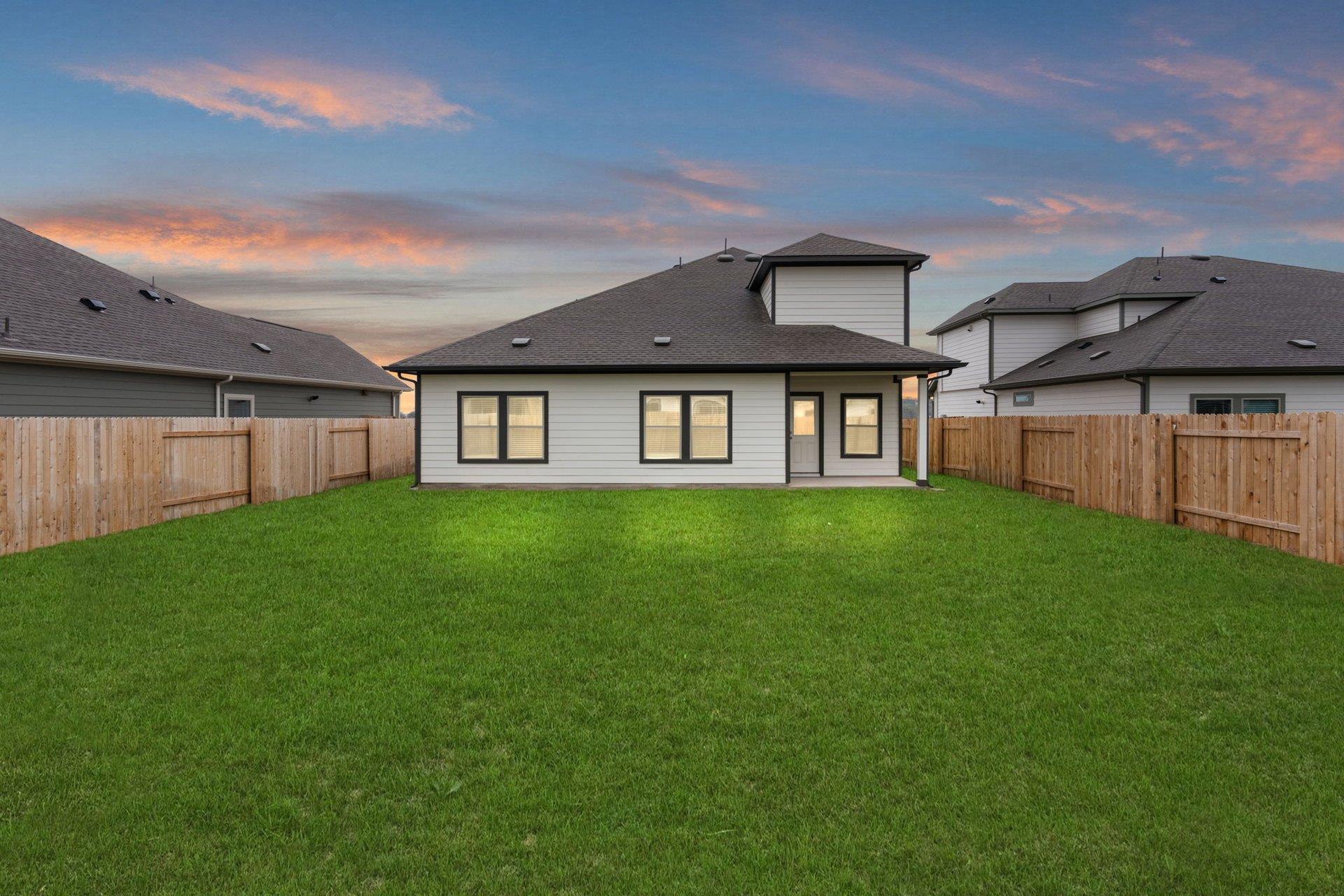 156 Ayres Horn, Cedar Creek, TX 78612