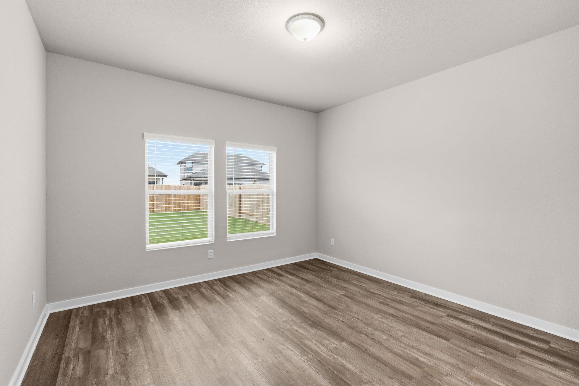 156 Ayres Horn, Cedar Creek, TX 78612