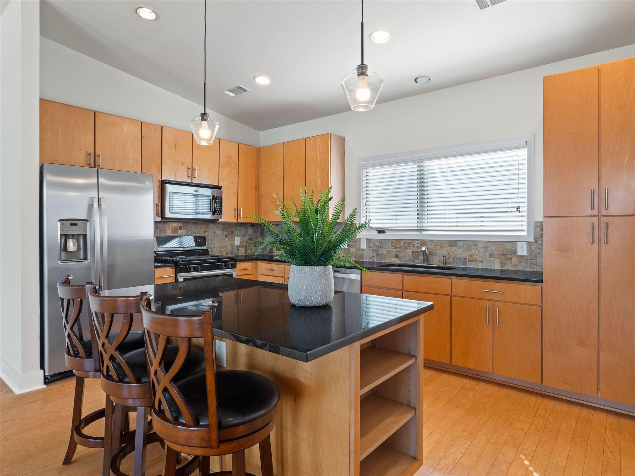 1702 S Lamar Blvd # 9, Austin, TX 78704