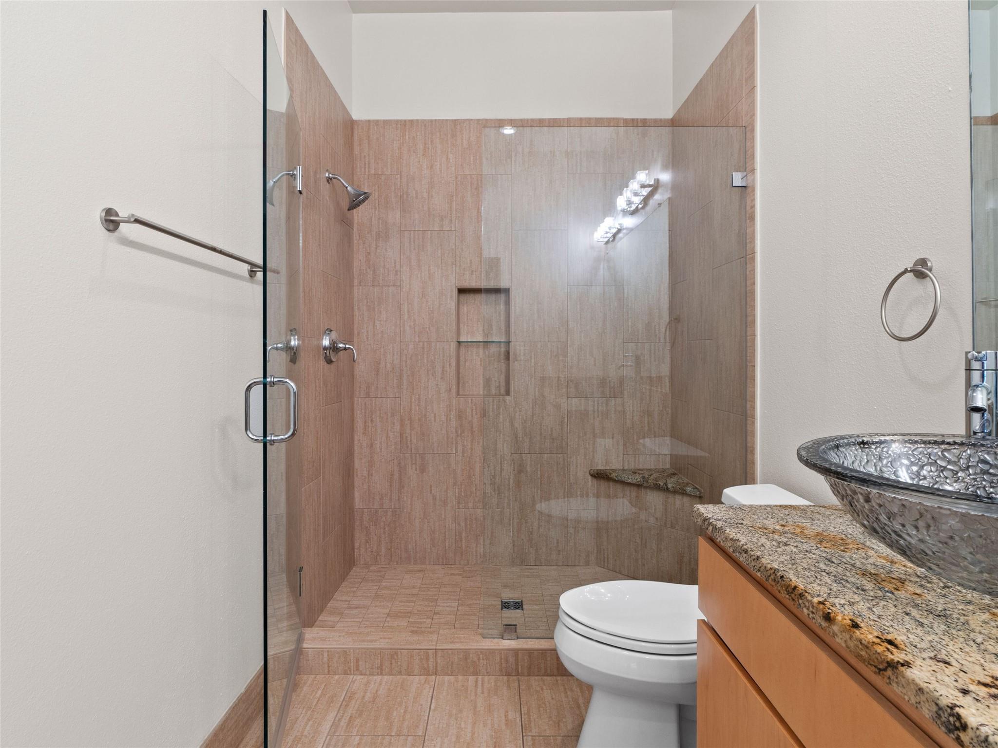 1702 S Lamar Blvd # 9, Austin, TX 78704