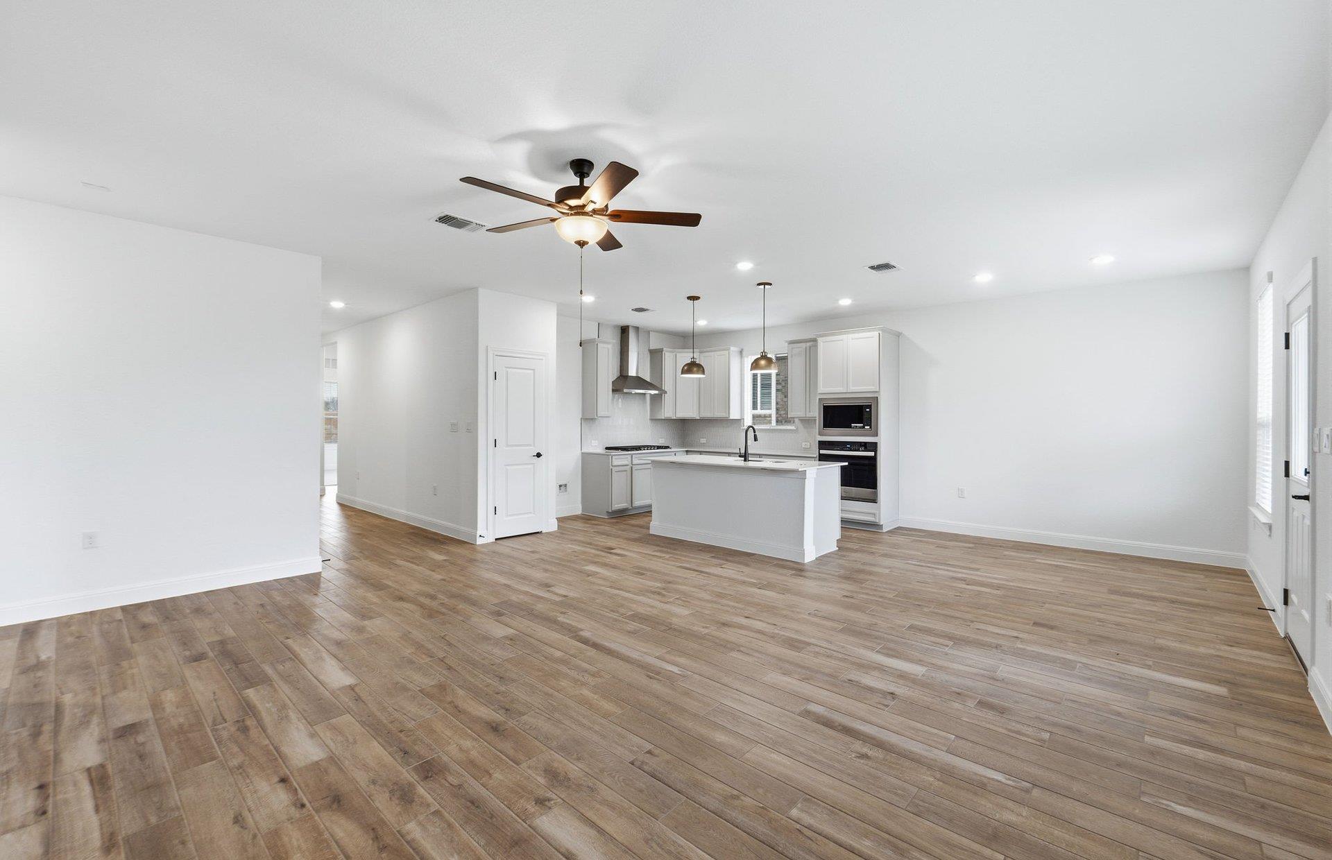 13305 Cerro Castellan Trce, Manor, TX 78653