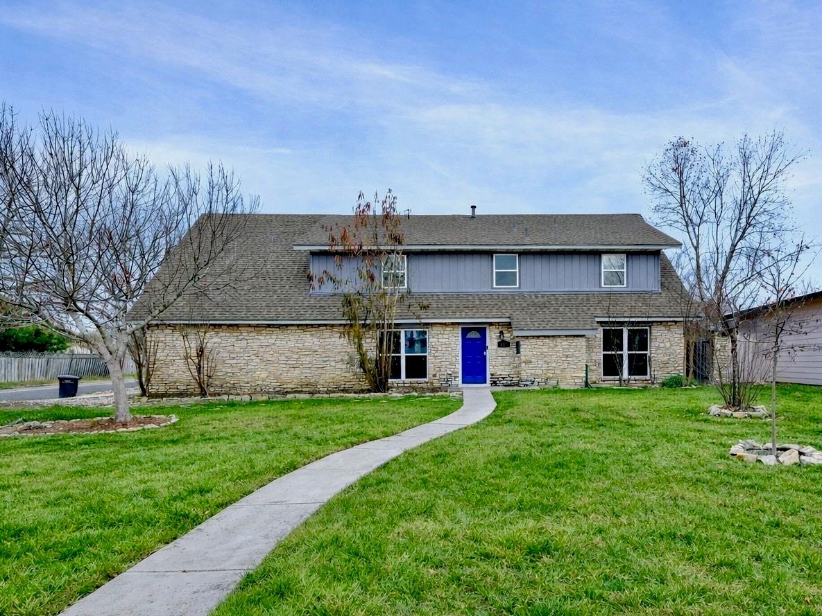 827 Briarcliff Dr, San Antonio, TX 78213