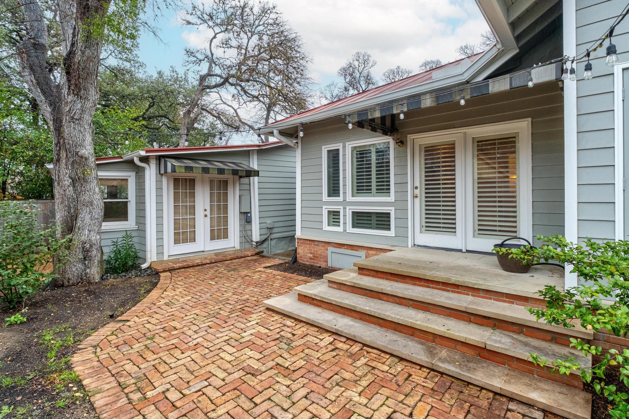 1502 Murray Ln, Austin, TX 78703