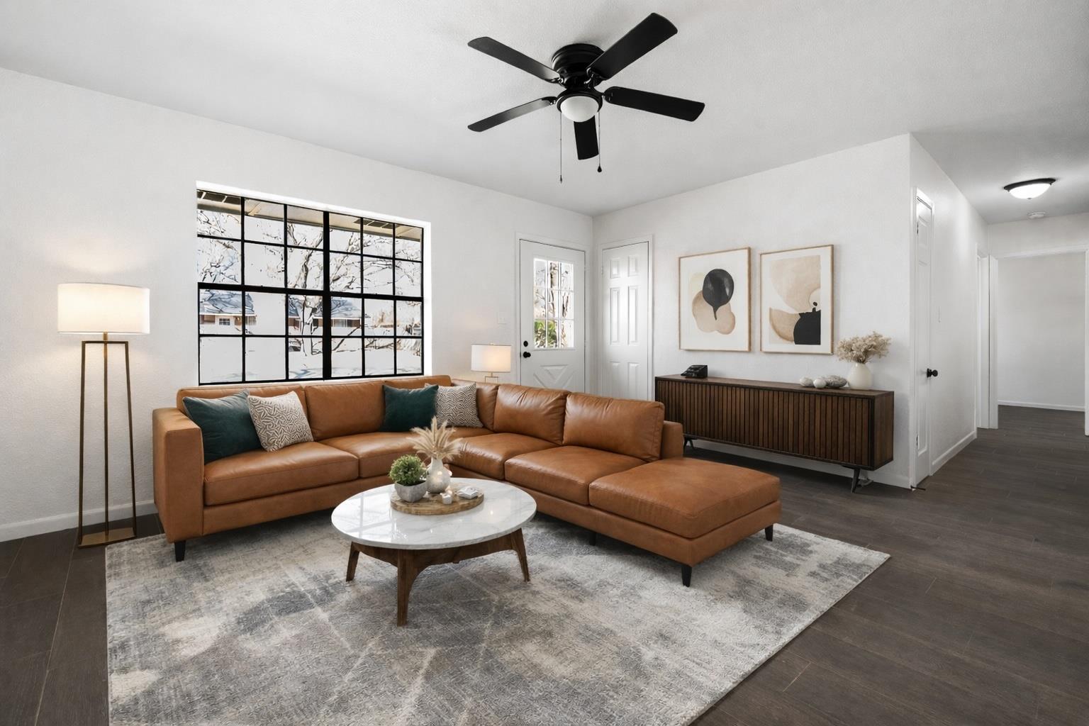 616 Mogonye Ln, Elgin, TX 78621