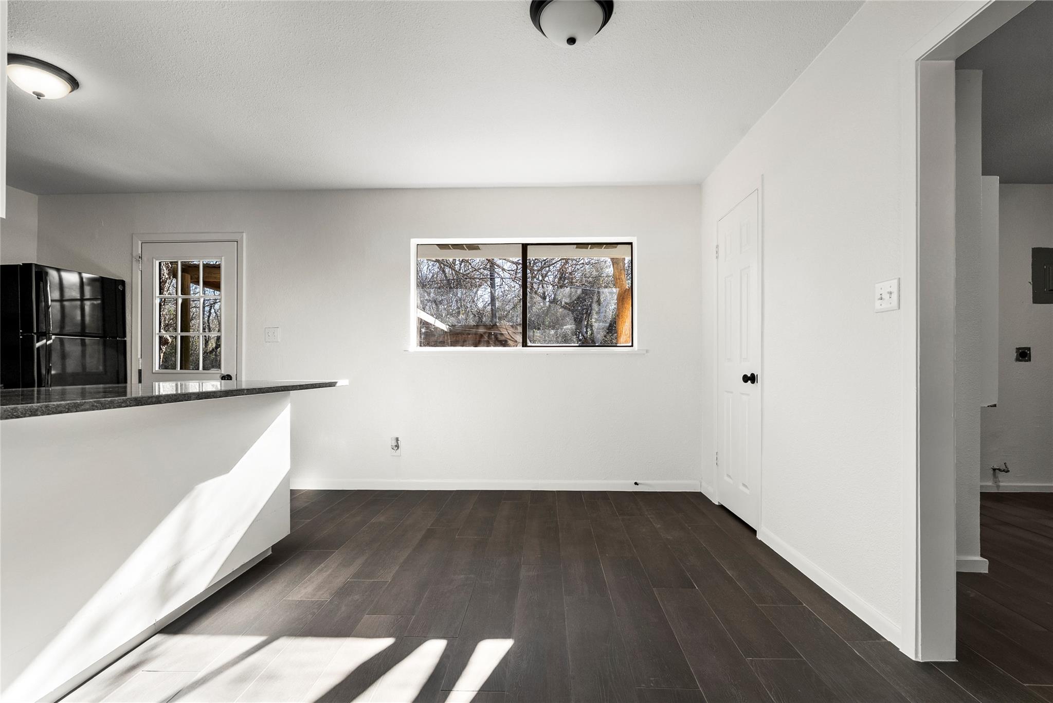 616 Mogonye Ln, Elgin, TX 78621