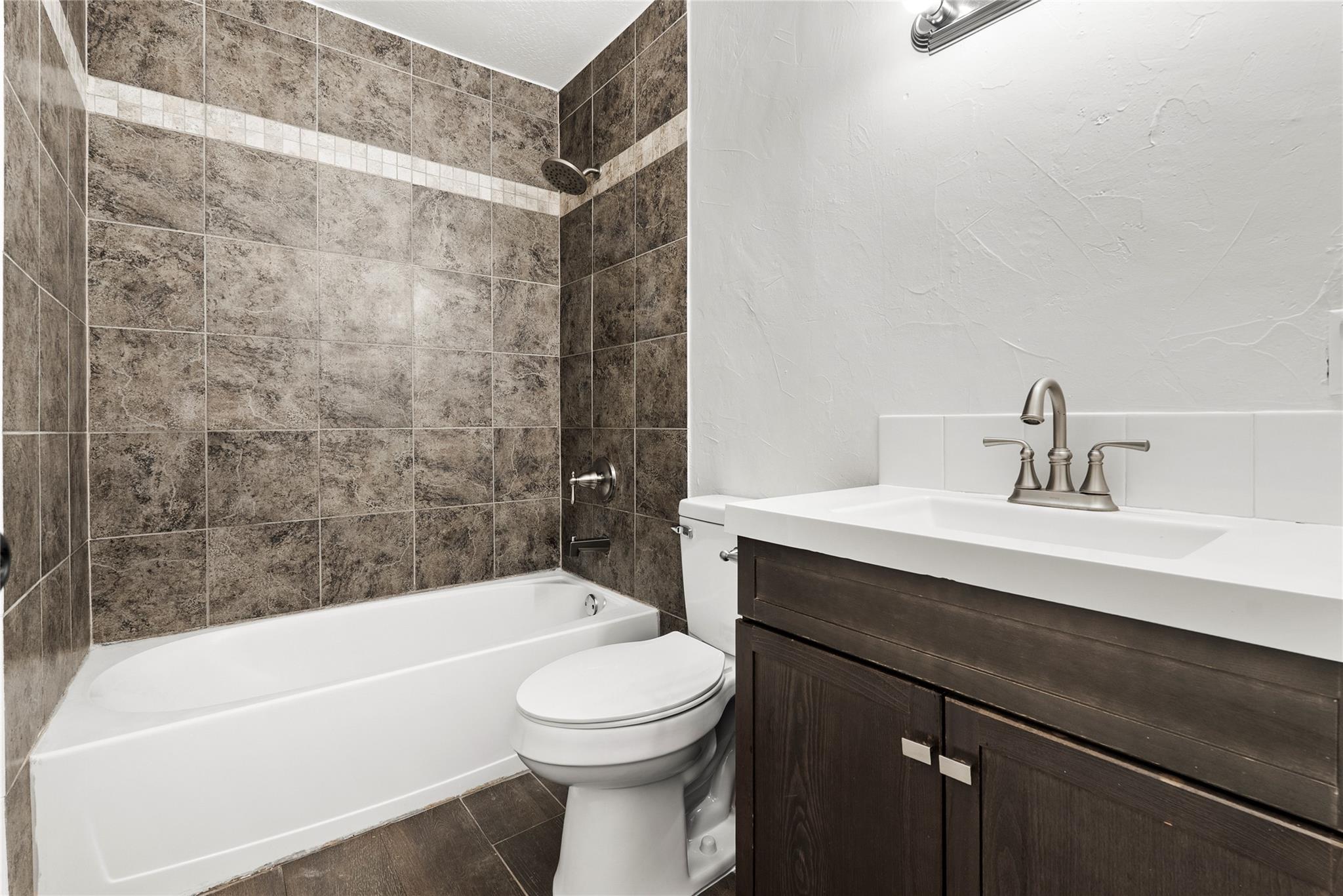 616 Mogonye Ln, Elgin, TX 78621