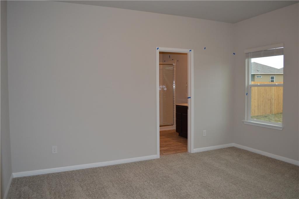 2800 Bridekirk Dr, Round Rock, TX 78664