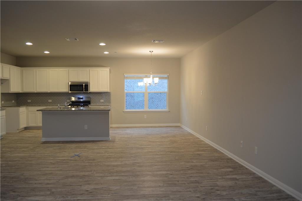 2800 Bridekirk Dr, Round Rock, TX 78664