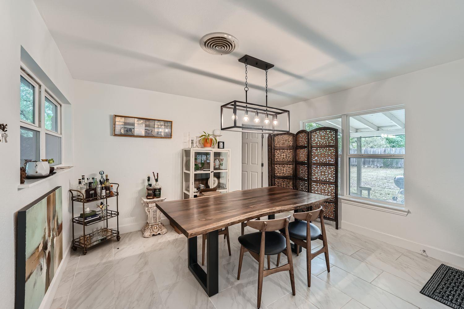 11903 North Oaks Dr, Austin, TX 78753