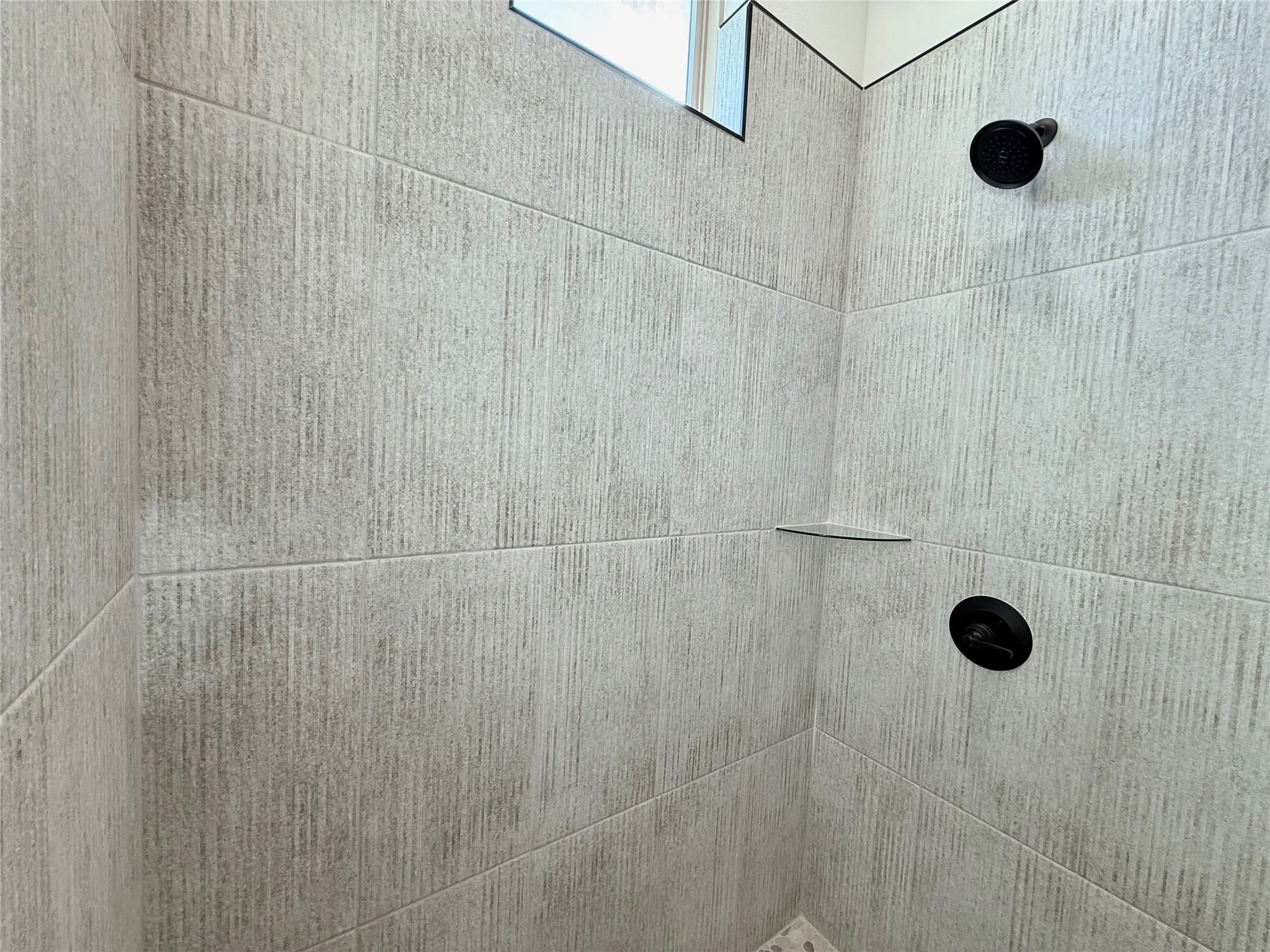 718 Eagle Claw Dr, Salado, TX 76571