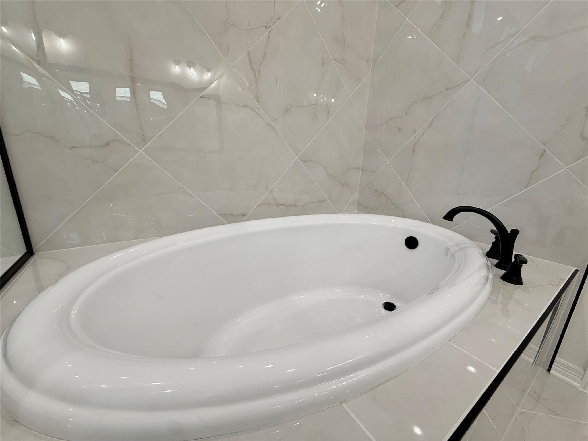 718 Eagle Claw Dr, Salado, TX 76571