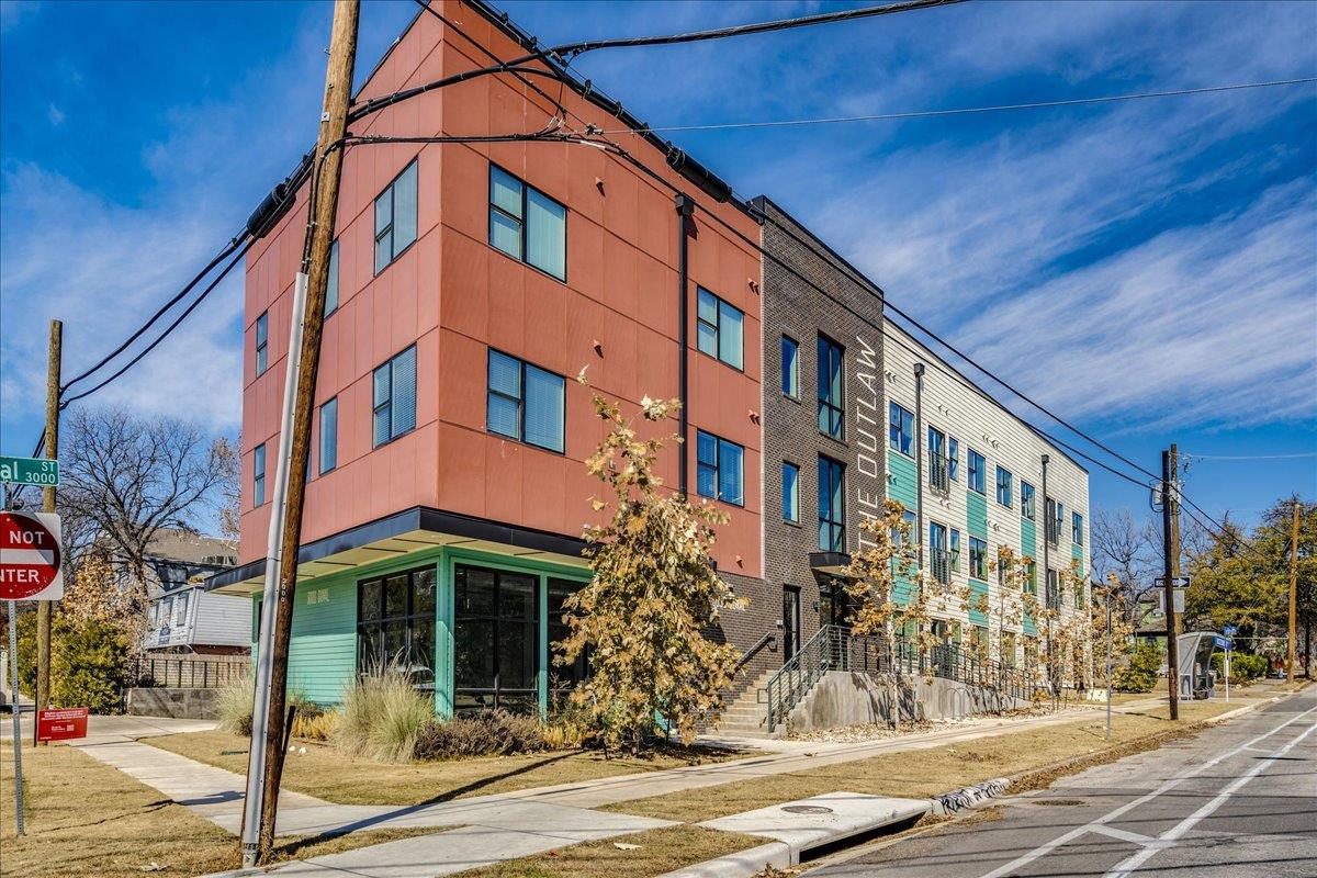 3000 Duval St # 202, Austin, TX 78705