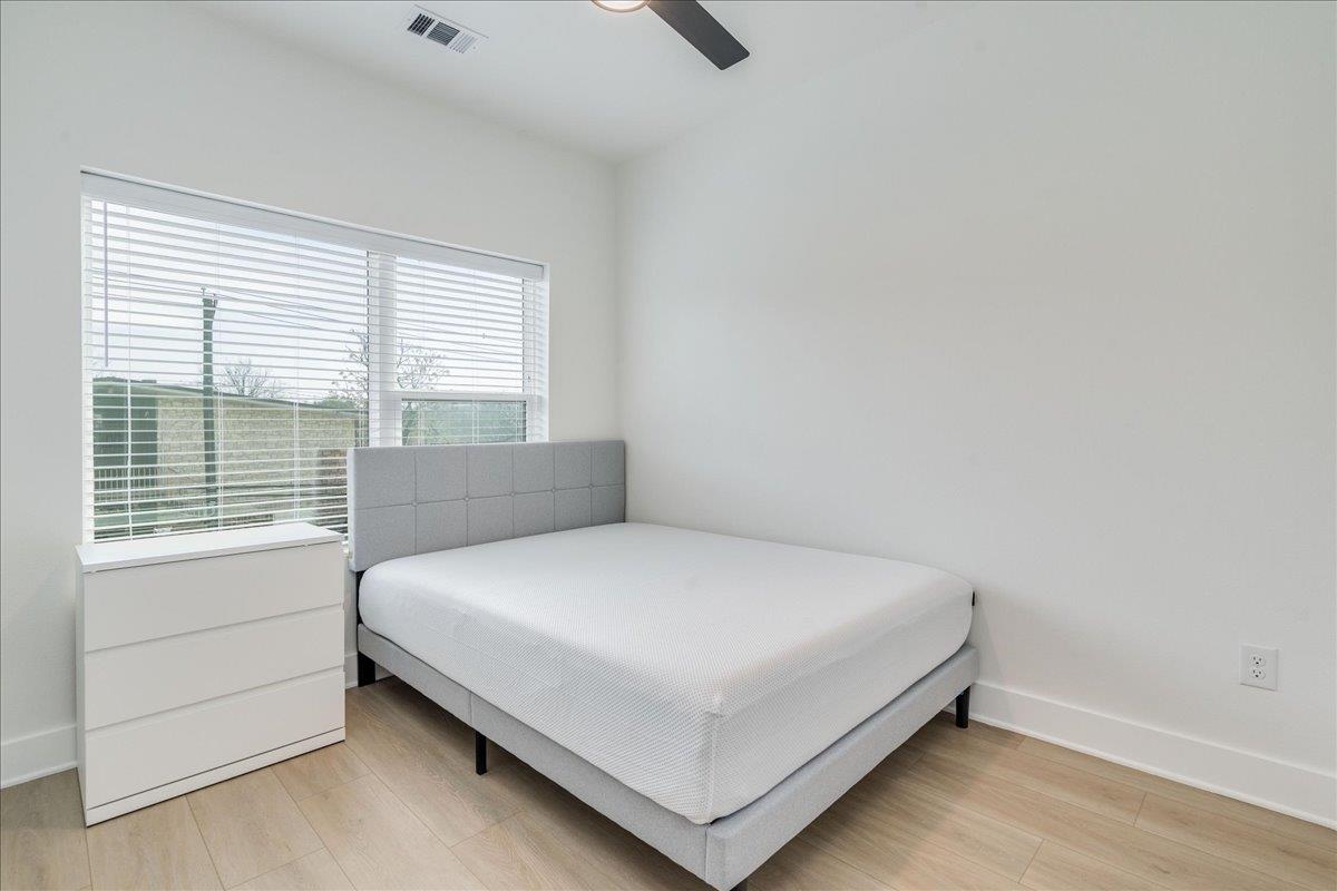 3000 Duval St # 203, Austin, TX 78705