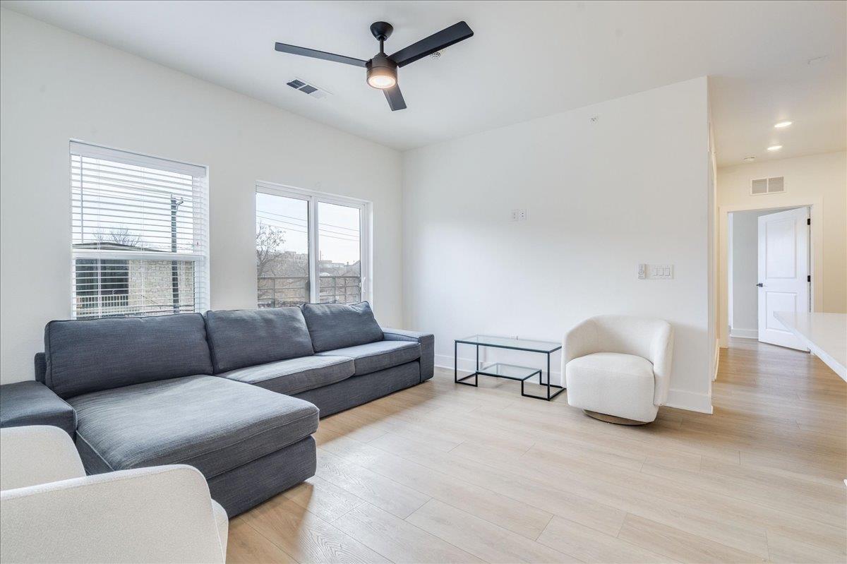 3000 Duval St # 203, Austin, TX 78705