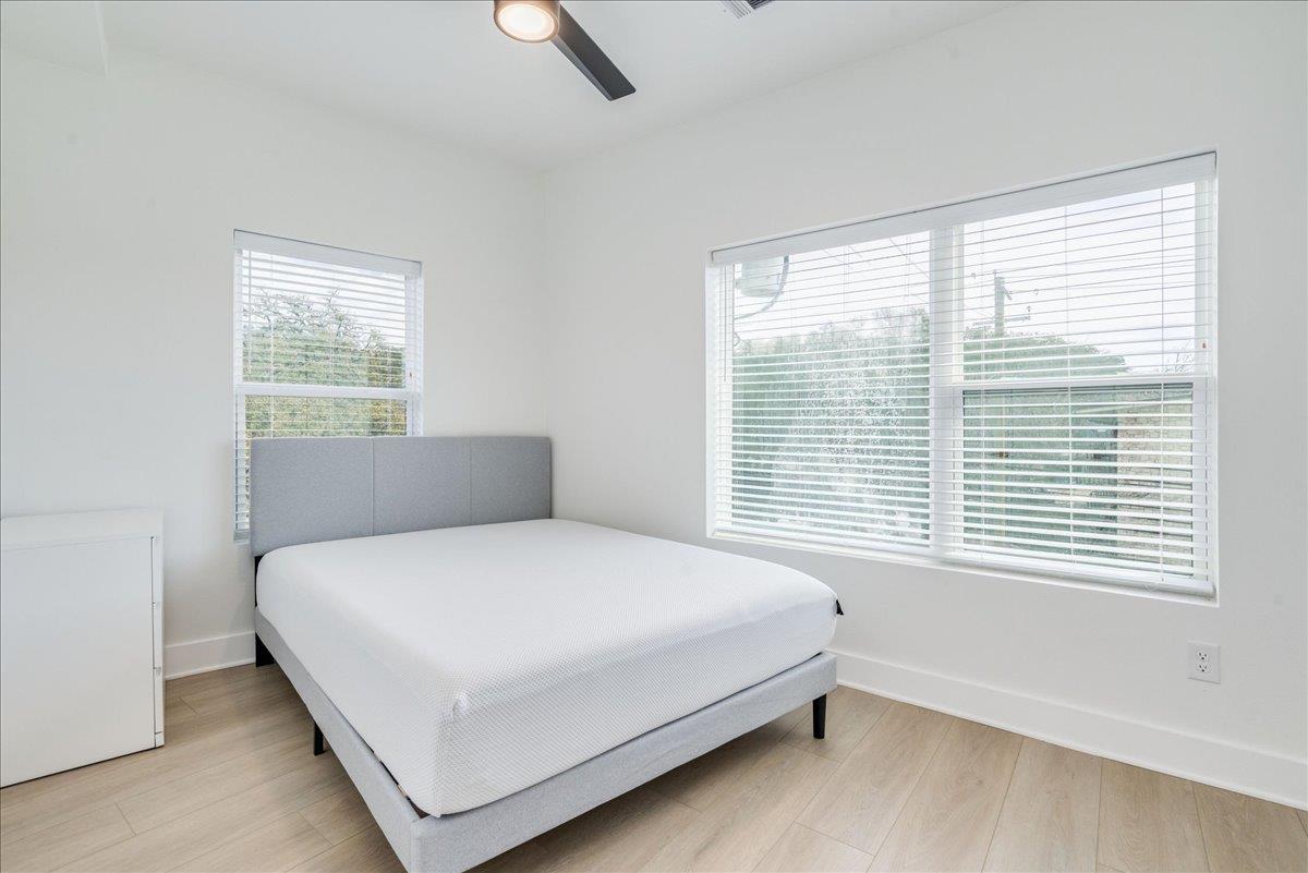 3000 Duval St # 203, Austin, TX 78705