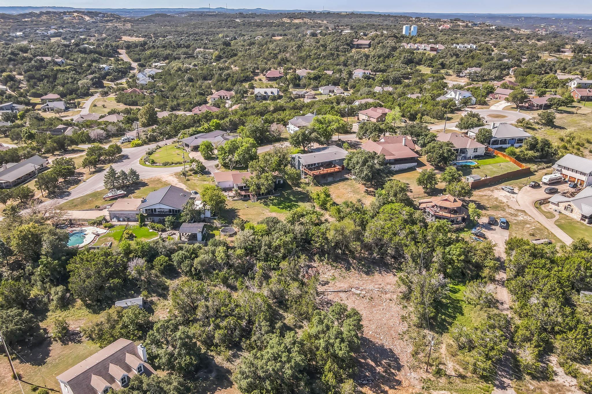 22305 Bute Dr, Spicewood, TX 78669