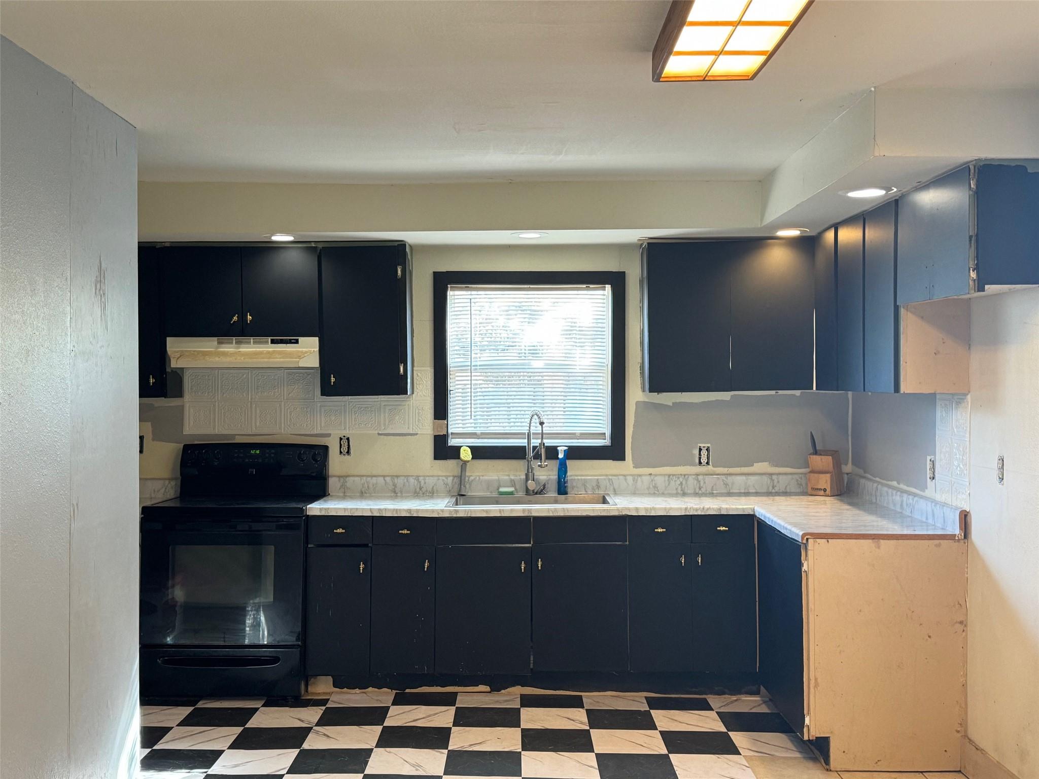 1501 State Hwy E. 71 Highway E, La Grange, TX 78945