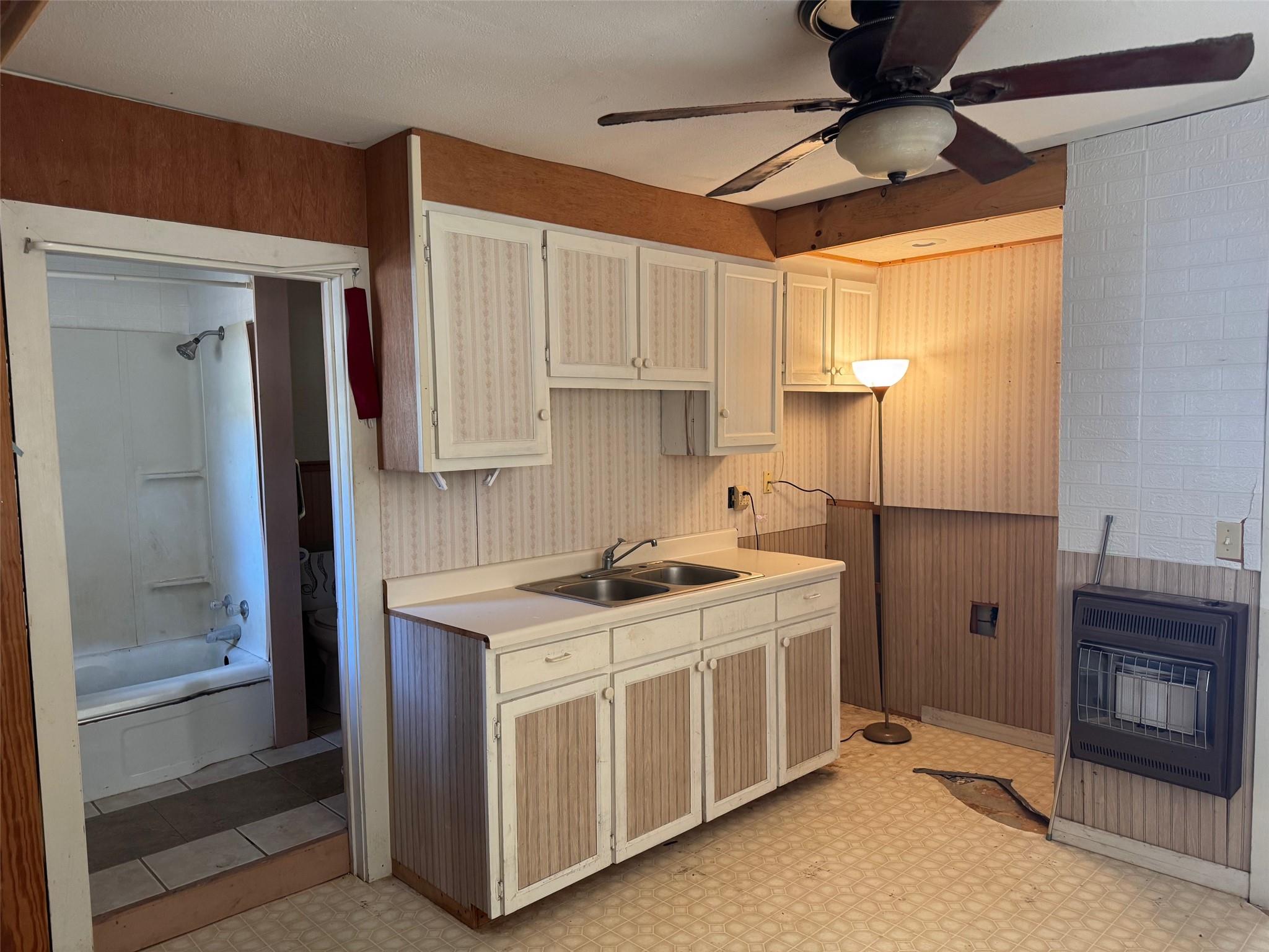 1501 State Hwy E. 71 Highway E, La Grange, TX 78945