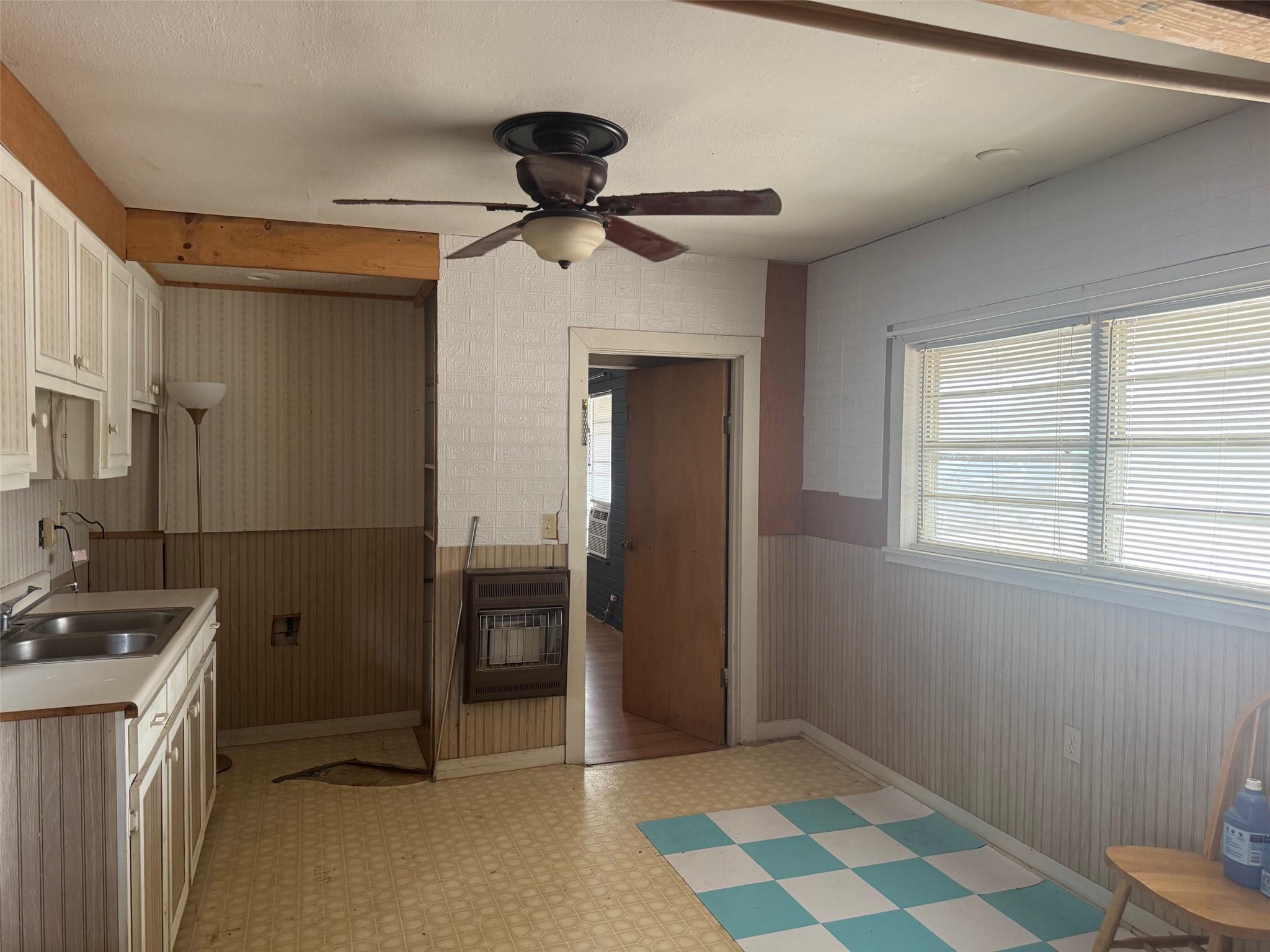 1501 State Hwy E. 71 Highway E, La Grange, TX 78945