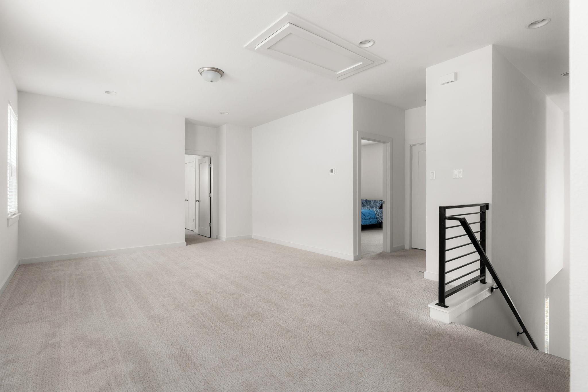 1531 N Red Bud Ln # 8, Round Rock, TX 78665