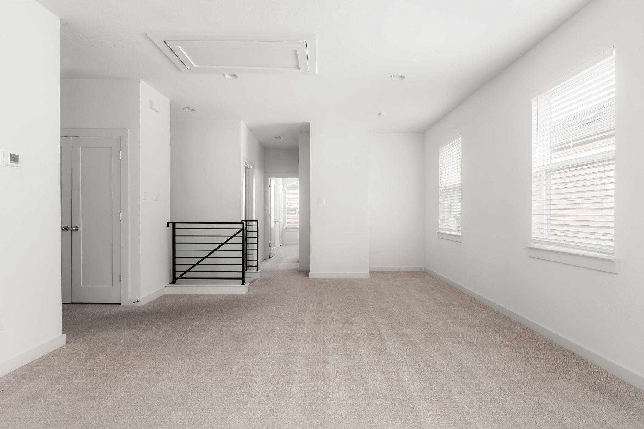 1531 N Red Bud Ln # 8, Round Rock, TX 78665