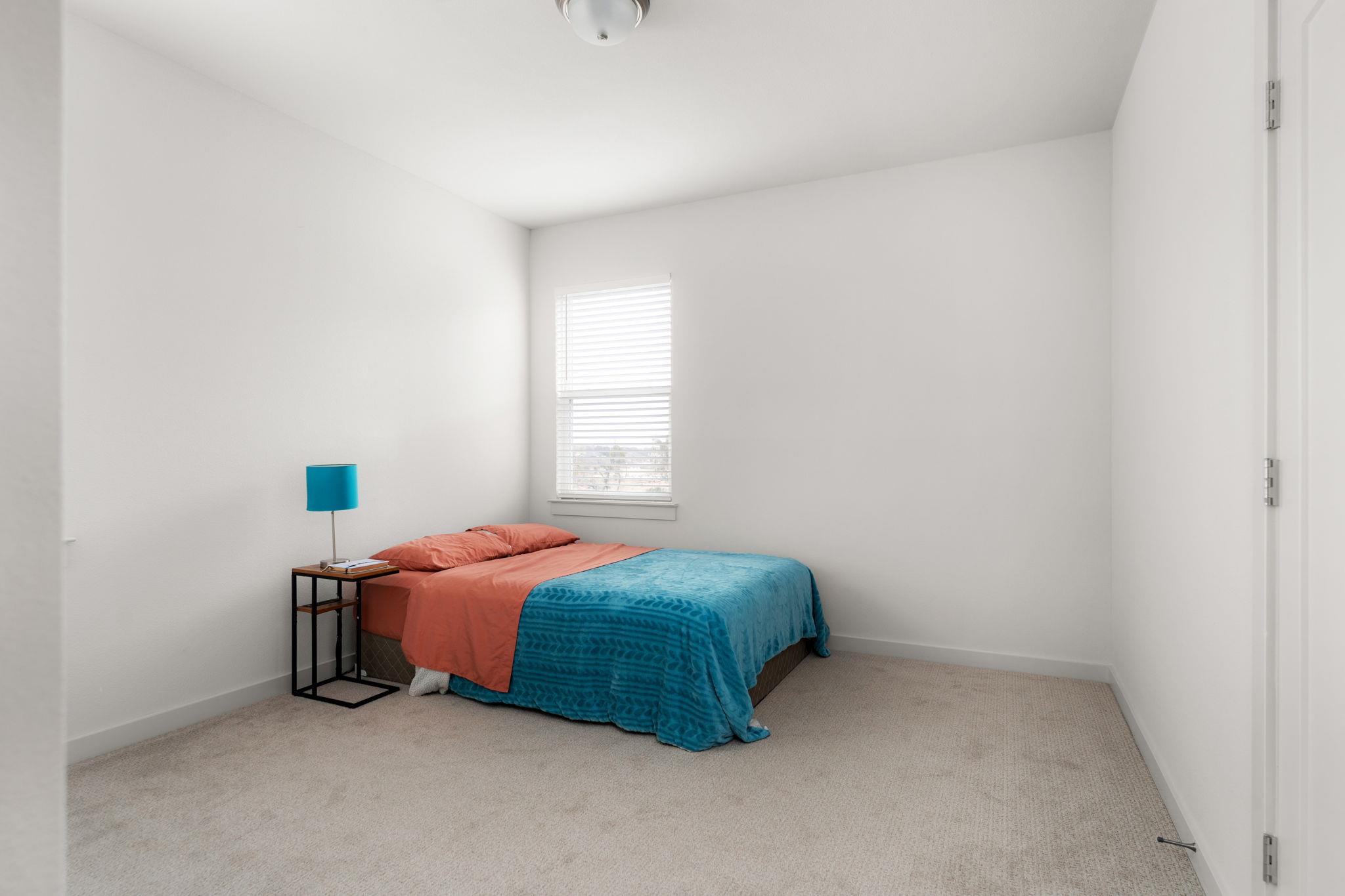 1531 N Red Bud Ln # 8, Round Rock, TX 78665