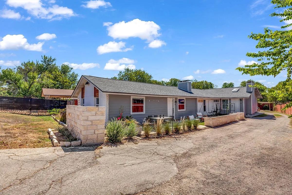 2307 Teri Rd, Austin, TX 78744