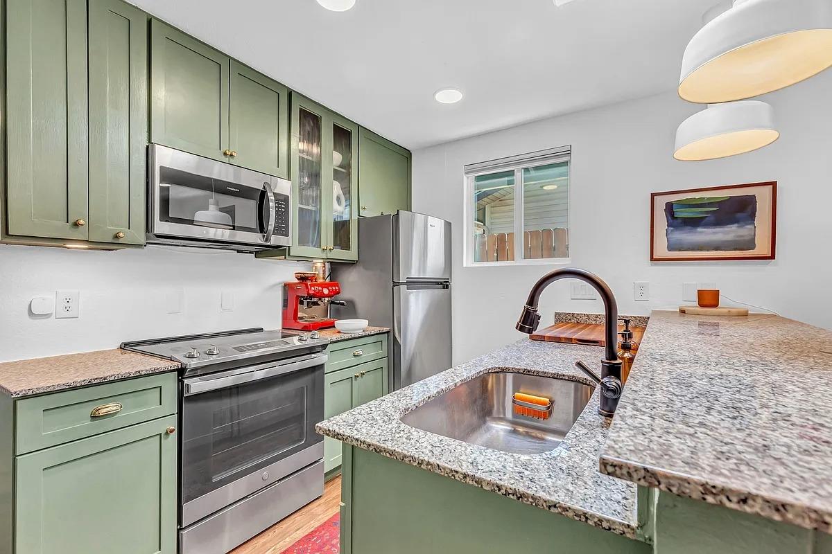 2307 Teri Rd, Austin, TX 78744